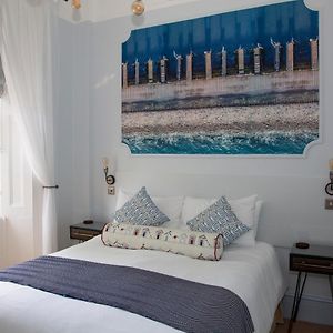 Deluxe Suite 2